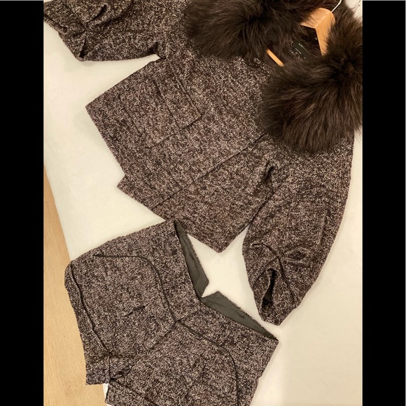 BCBG* Tweed Cropped Jacket/short set, detachable fur Sz 4 - Picture 1 of 8